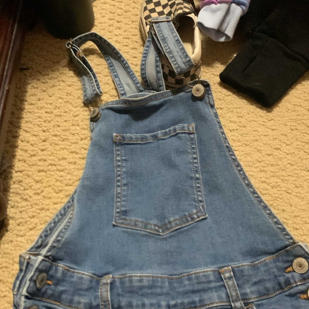Overalls - Picture 5 of 11